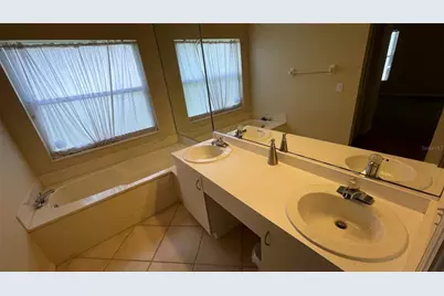 4456 Del Sol Boulevard, Sarasota, FL 34243 - Photo 16