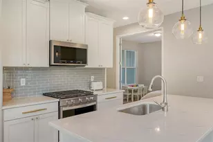8704 Rain Song Rd, Sarasota, FL 34238 - Photo 14