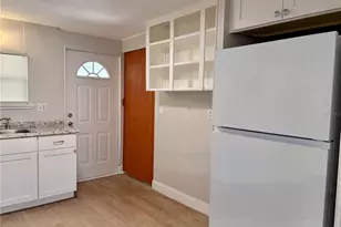 3608 16th St W, Bradenton, FL 34205 - Photo 10