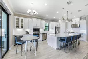 5389 Manchini St, Sarasota, FL 34238 - Photo 4