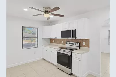 2847 Oak Street, Sarasota, FL 34237 - Photo 6