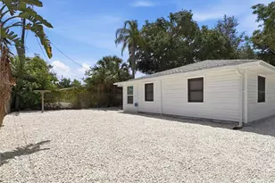 2847 Oak St, Sarasota, FL 34237 - Photo 18