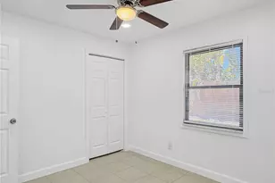 2847 Oak St, Sarasota, FL 34237 - Photo 10