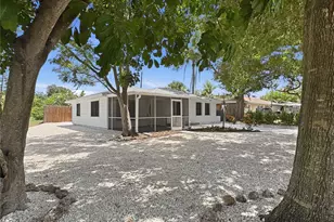 2847 Oak St, Sarasota, FL 34237 - Photo 20
