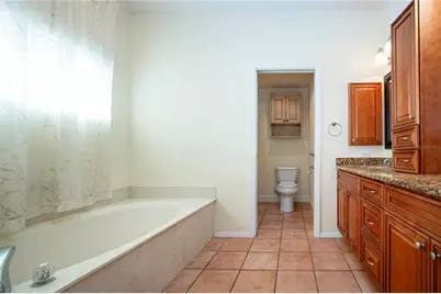 4403 Diamond Circle N, Sarasota, FL 34233 - Photo 40
