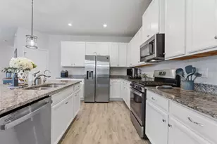 12259 Blue Pacific Dr, Riverview, FL 33579 - Photo 10
