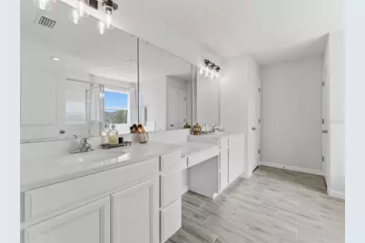 12259 Blue Pacific Drive, Riverview, FL 33579 - Photo 16