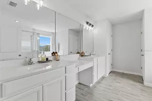 12259 Blue Pacific Dr, Riverview, FL 33579 - Photo 16