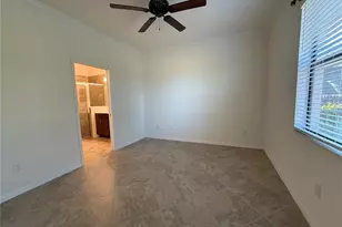 9929 Haze Dr, Venice, FL 34292 - Photo 4