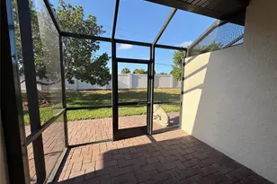 9929 Haze Dr, Venice, FL 34292 - Photo 8