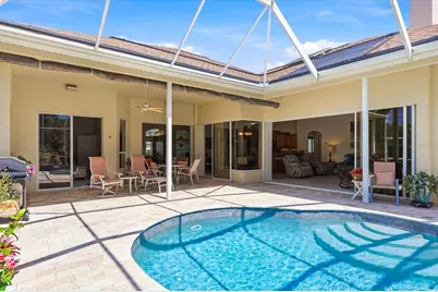 10010 Cherry Hills Avenue Circle, Bradenton, FL 34202 - Photo 16