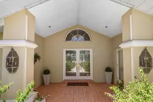 204 Windward Dr, Osprey, FL 34229 - Photo 6