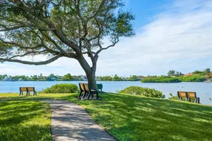 204 Windward Dr, Osprey, FL 34229 - Photo 52