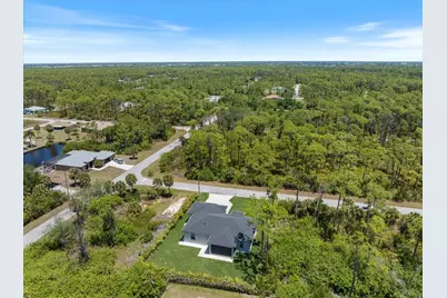 12133 Federal Avenue, Port Charlotte, FL 33953 - Photo 32