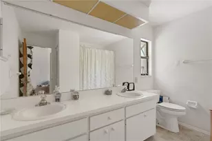 2472 21st St, Sarasota, FL 34234 - Photo 22