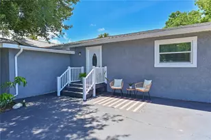 1423 12th Ave W, Palmetto, FL 34221 - Photo 1