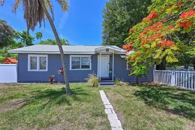 1423 12th Avenue W, Palmetto, FL 34221 - Photo 2