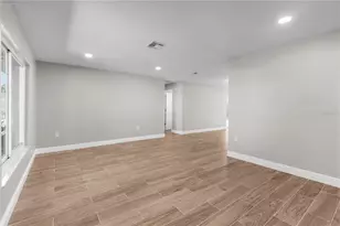 901 24th Ave W, Palmetto, FL 34221 - Photo 12