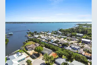 901 24th Avenue W, Palmetto, FL 34221 - Photo 1