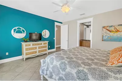 105 4th Street S, Bradenton Beach, FL 34217 - Photo 60