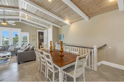 105 4th Street S, Bradenton Beach, FL 34217 - Photo 42