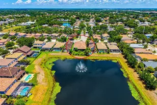 5587 Foxtail Palm Ln, Sarasota, FL 34233 - Photo 40