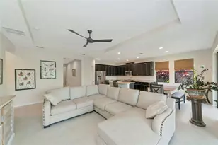 5587 Foxtail Palm Ln, Sarasota, FL 34233 - Photo 14
