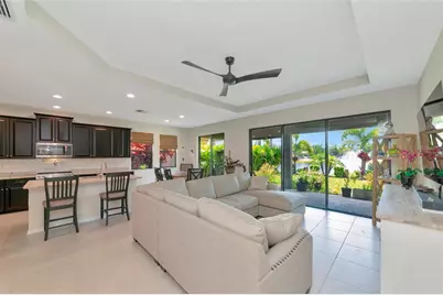 5587 Foxtail Palm Lane, Sarasota, FL 34233 - Photo 16