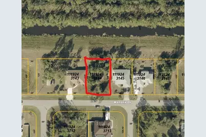2470 Wenona Drive, North Port, FL 34288 - Photo 2