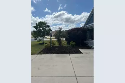 3074 Brine Way, The Villages, FL 32163 - Photo 4