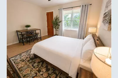 330 Lang Court N #1, Saint Petersburg, FL 33701 - Photo 6