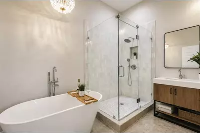 330 Lang Court N #1, Saint Petersburg, FL 33701 - Photo 12