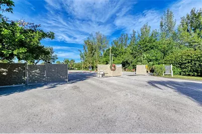 9409 Catalina Drive, Bradenton, FL 34210 - Photo 68