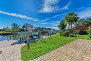 9409 Catalina Dr, Bradenton, FL 34210 - Photo 36