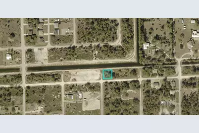 1406 W 18th Street, Lehigh Acres, FL 33972 - Photo 2
