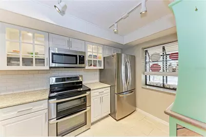 4412 Spicewood Drive #E, Bradenton, FL 34208 - Photo 2
