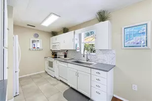 6325 Gulf Dr, Holmes Beach, FL 34217 - Photo 16