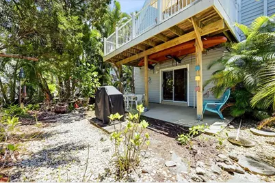 6325 Gulf Drive, Holmes Beach, FL 34217 - Photo 40