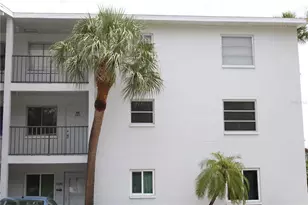 2423 60th Ave W, Bradenton, FL 34207 - Photo 2
