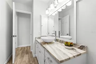2383 Lakeside Mews, Sarasota, FL 34235 - Photo 36