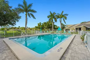 2383 Lakeside Mews, Sarasota, FL 34235 - Photo 14