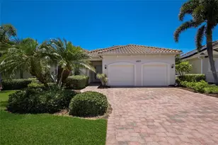 4821 Royal Dornoch Cir, Bradenton, FL 34211 - Photo 2