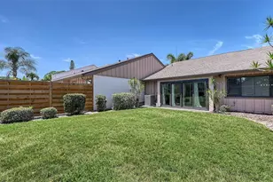 5649 Westwind Ln, Sarasota, FL 34231 - Photo 24