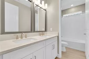 2217 6th St E, Palmetto, FL 34221 - Photo 18