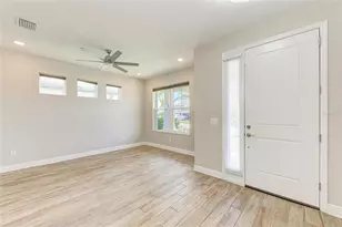 4745 Antrim Dr, Sarasota, FL 34240 - Photo 12