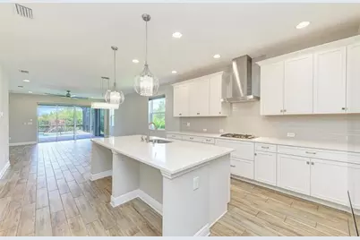 4745 Antrim Drive, Sarasota, FL 34240 - Photo 14