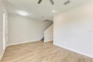 4745 Antrim Dr, Sarasota, FL 34240 - Photo 14
