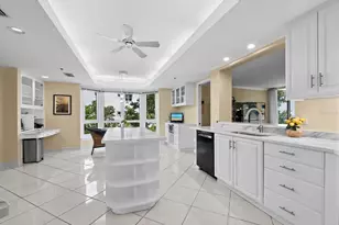 2410 Harbourside Dr, Longboat Key, FL 34228 - Photo 10