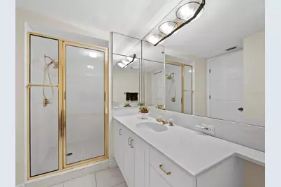 2410 Harbourside Drive #131, Longboat Key, FL 34228 - Photo 30
