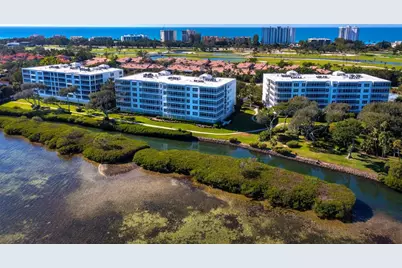 2410 Harbourside Drive #131, Longboat Key, FL 34228 - Photo 44